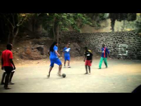 Edgar Davids Street Soccer World Tour - #9 Dakar, Senegal HD