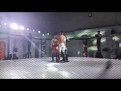 Leandro López 60kg kickboxing semiprofesional 1er round