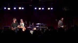 Hot Snakes  -  I Need A Doctor (live)