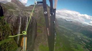 preview picture of video 'Paragliding Hydnefossen Hemsedal Norway'