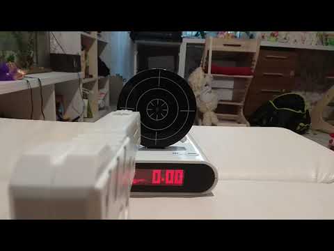 Обзор будильника мишени с пистолетом!!!