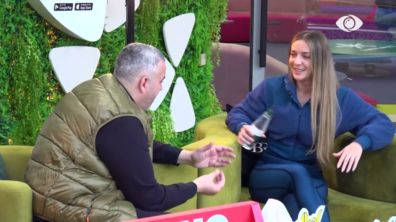 Ka kaluar limiti/ Selin dhe Mirin diskutojnë me njëri-tjetrin për Rogertin në lojë