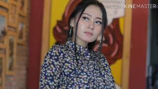 Download lagu Vita Alvia - Bohoso Moto mp3