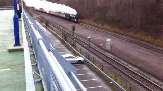 preview picture of video 'Steam Train: 60163 Tornado on The William Shakespeare, Beaconsfield, 30 Dec 2011'