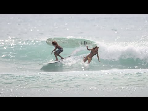 Surfing Waikiki Bulls by Mary Riddle February 1, 2023 Oahu Hawaii ワイキキ ハワイ ビーチ  Hawaii Surf