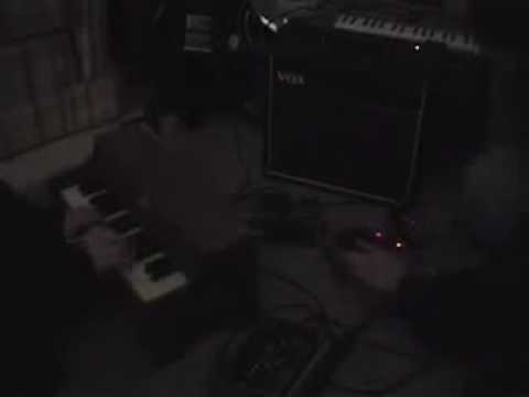 Jaymar Toy Piano with Piezo-Electric Pickup by Creme DeMentia Video 1/2 www.GetLoFi.com