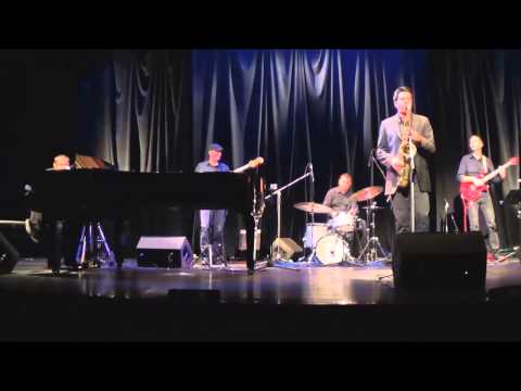 UROS PERIC PERRY QUARTET - Jazz & Wine of Peace 2014 - 23/10/2014