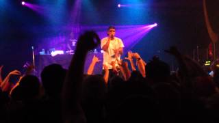 Curren$y &quot;King Kong/Famous/Roasted(Ft.Young Roddy)&quot; LIVE