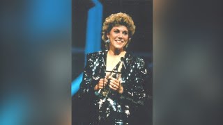 18th CMA Awards (1984) | Album of the Year | A Little Good News - Anne Murray 