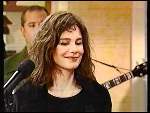 10,000 Maniacs - More Than This - Regis & Kathie Lee - June 25, 1997