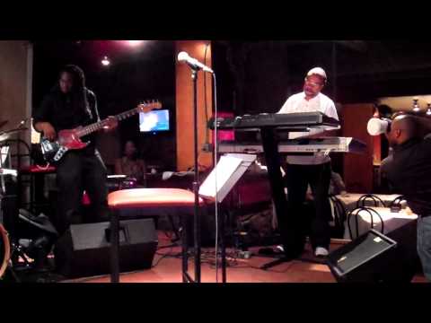 Wendell Holmes Jr.   Band Live at "Taboo2" Hwy 285