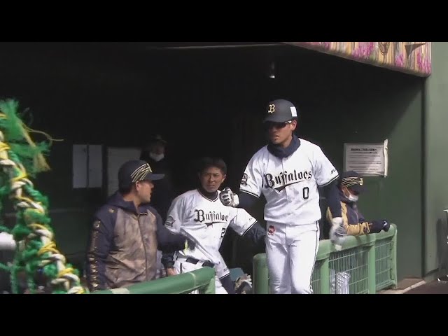 【春季キャンプ紅白戦】バファローズ・渡部遼人 俊足巧打を魅せつけアピールする!! 2022年2月20日 オリックス・バファローズ