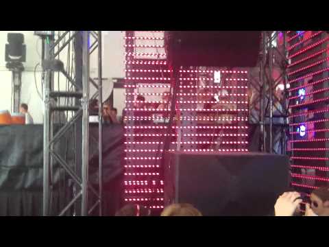 058 Skrillex   Hangout Music Festival 5 19 2012