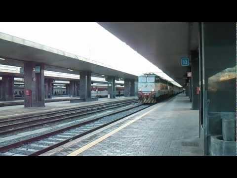 E656.099 + E444.047 (guasta) in partenza sull' IC 707 Roma Termini - Taranto