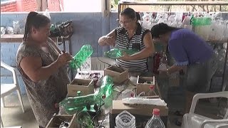 preview picture of video 'Oficina ‘’A Arte de Reciclar’’  em Xinguara'