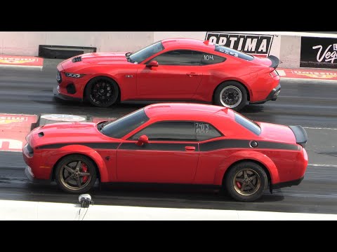 New 2025 Mustang GT vs Hellcat