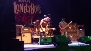 Los Lonely Boys Cottonfields and Crossroads