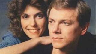 Video thumbnail of "The Carpenters - Yesterday Once More (INCLUDES LYRICS)"