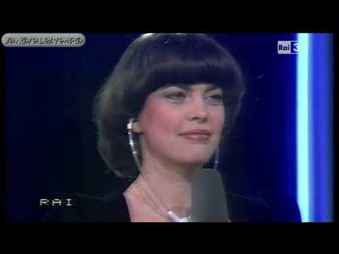 Mireille Mathieu  &    Paul Anka  -   You and I    (1982)
