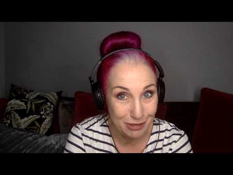 How do I do a Full Moon Magic Ritual? Magic and the Law of Attraction podcast Episode 27