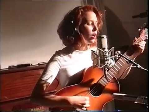 SCHMIEDS PULS - EASY (official video)