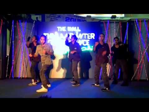 "Mr.Tarn" cover B.A.P @ "THE MALL THAILAND INTER COVER DANCE 2013"