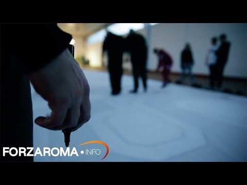 Viaggio con gli Ultras della Roma: così nasce la coreografia del derby