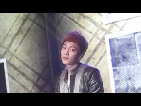 [FANCAM] 120303 Beautiful Show Singapore - Doojoon