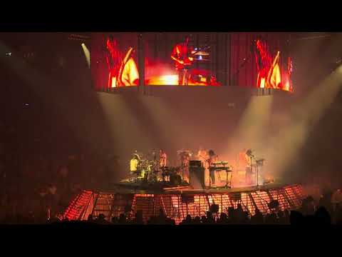 Tame Impala 10/31/2025 - Live at the Barclays Center, Brooklyn, NY (FULL HALLOWEEN CONCERT 4K)