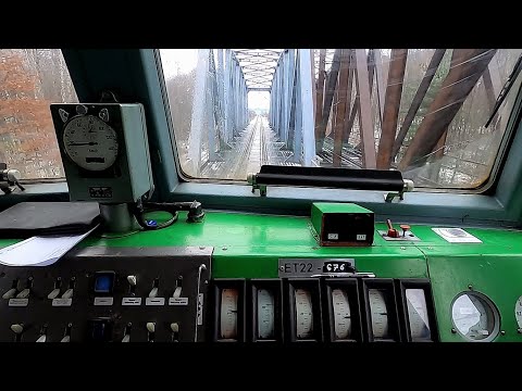 ET22 zdobywa "Most Prawdy" na Muchowcu - 2400t/ Deszcz..;-)