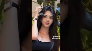 Download lagu Elina Devia TikTok, #elinadevia is smiling and cutie #indonesiamodel mp3
