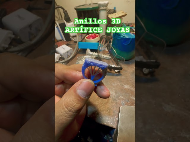 Vídeo relacionado con Clockjuan 2 anillos de resina de rana verde 3D, divertidos anillos personalizados, regalo de joyería para cumpleaños, Navidad, día de San Valentín, regalo para mujeres y niñas, anillos de resina