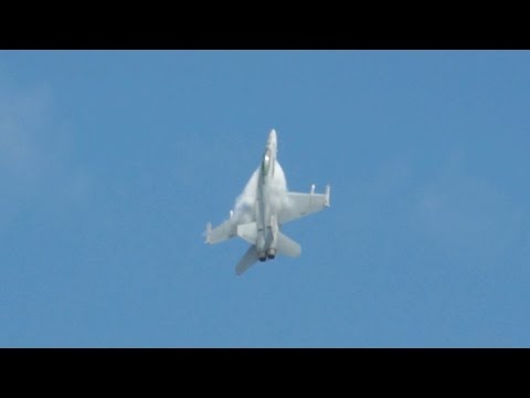 Boeing F/A-18F Super Hornet US NAVY flying Display RIAT 2012 AirShow