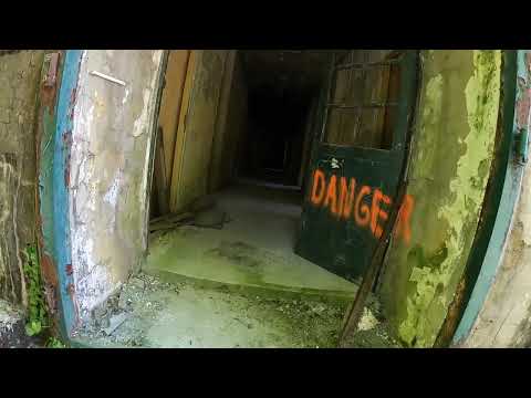 exploring the abandoned Wolfsschlucht II bunkers