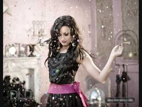 download lagu mp3 mp4 Demi Lovato Fansite, download lagu Demi Lovato Fansite gratis, unduh video klip Demi Lovato Fansite