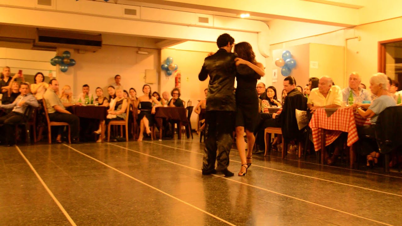 José Almar &  Juliana Aparicio en Milonga Malena Sunderland Club 2/4