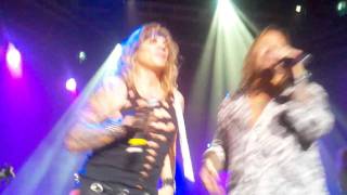 STEEL PANTHER with VINCE NEILdoing  Mötley Crüe - kickstart my heart by Tommy Hans