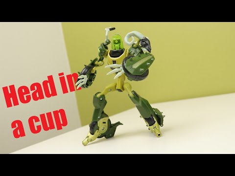 THIS Is How You Do A Motorcycle Transformer | #transformers Animated Deluxe Oil Slick Review