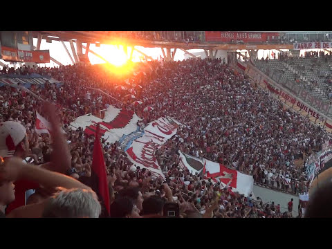 "A la cancha voy igual, aunque nos busque toda la federal - River 3 - Def y Just 3 (10 marzo 2012)" Barra: Los Borrachos del Tablón • Club: River Plate