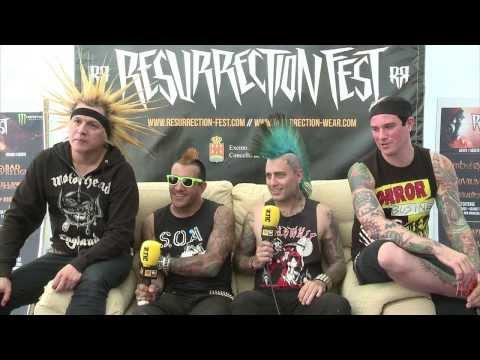 Resurrection Fest TV 2013 - Interview with The Casualties