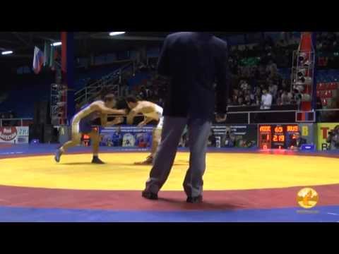 65 кг: Магомед Муслимов (Азербайджан) - Магомед Курбаналиев (Дагестан)