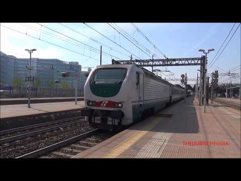 E.444 + E.402 TITOLARI DEGLI INTERCITY IN TRANSITO VELOCE A MILANO ROGOREDO. - 10 - 6 - 2017.