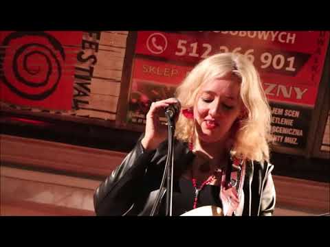 Vanesa Harbek Trio  (III)