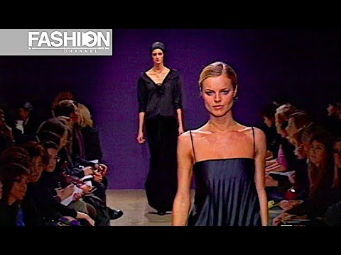 JIL SANDER Fall 2002 2003 Milan - Fashion Channel