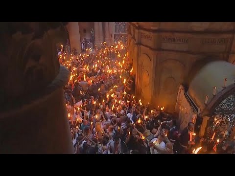 download lagu mp3 mp4 Heiliges Feuer, download lagu Heiliges Feuer gratis, unduh video klip Heiliges Feuer