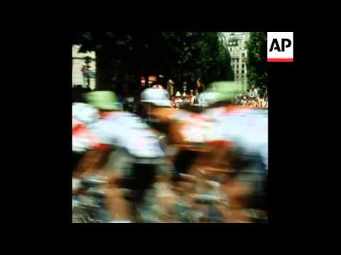 SYND 21 7 75 TOUR DE FRANCE CYCLE RACE ARRIVES IN PARIS