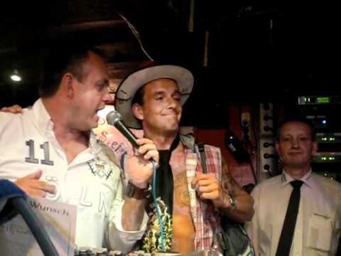 Callboy Klaus (Big Brother 10) trinkt keinen Alkohol