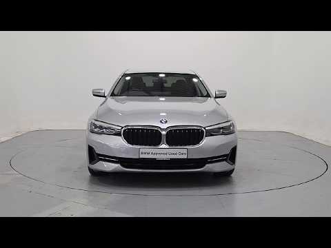 BMW 5-Series 520d SE Saloon - Image 2