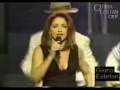 Gloria Estefan - Por Un Beso / No Me Dejes de Querer (Billboard Awards 2001)