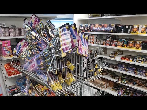 AMOCS Armyshop Lübeck 28.12.2024 Innenstadt Altstadt Hansestadt Beckergrube #Silvester #Feuerwerk